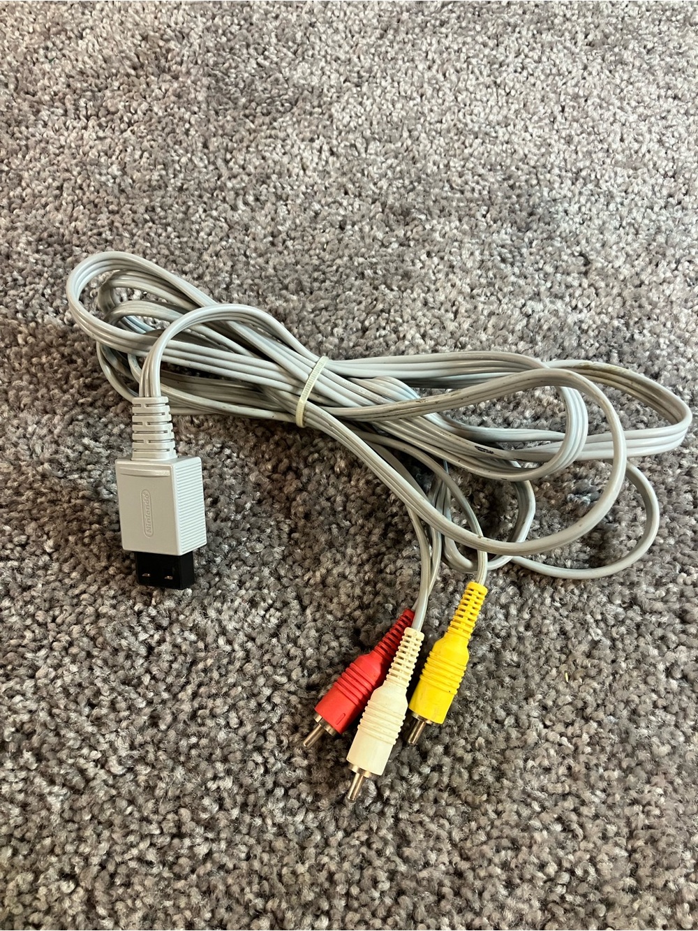 Nintendo Wii / Wii U Composite Audio/Video (AV) Cable RVL-009
